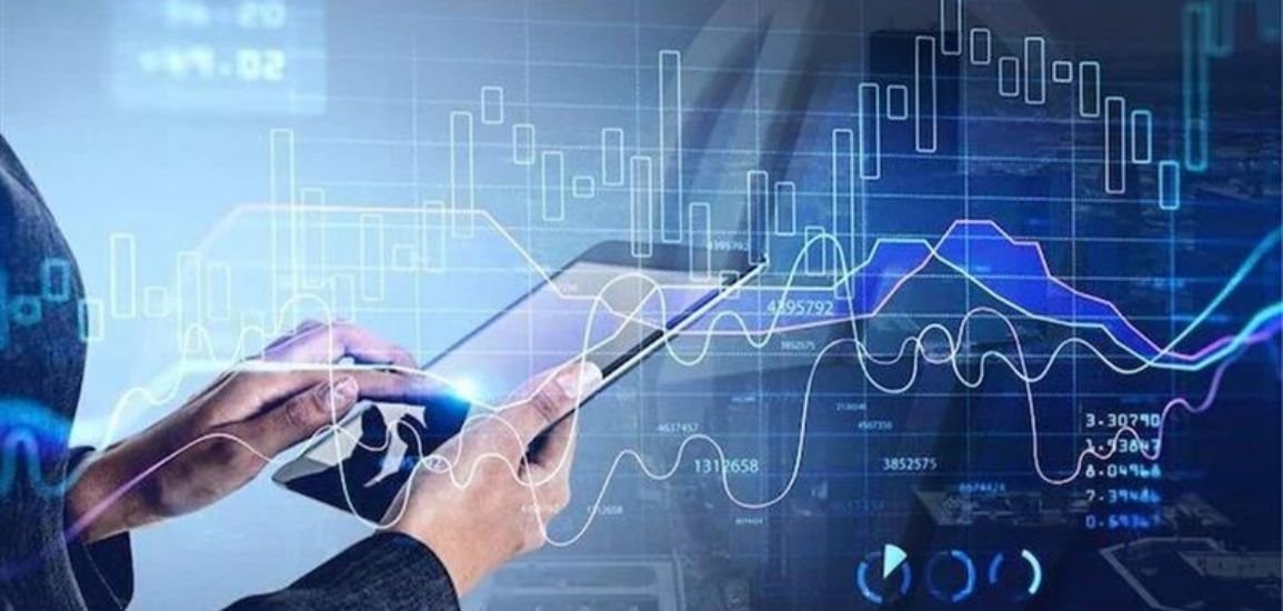 Stocks to Buy in Short Term: Riyank Arora Picks RIL, Tech Mahindra, and Infosys for Short-Term Gains