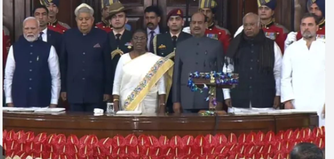 Constitution Day: President Droupadi Murmu addressed the houses of Parliament.