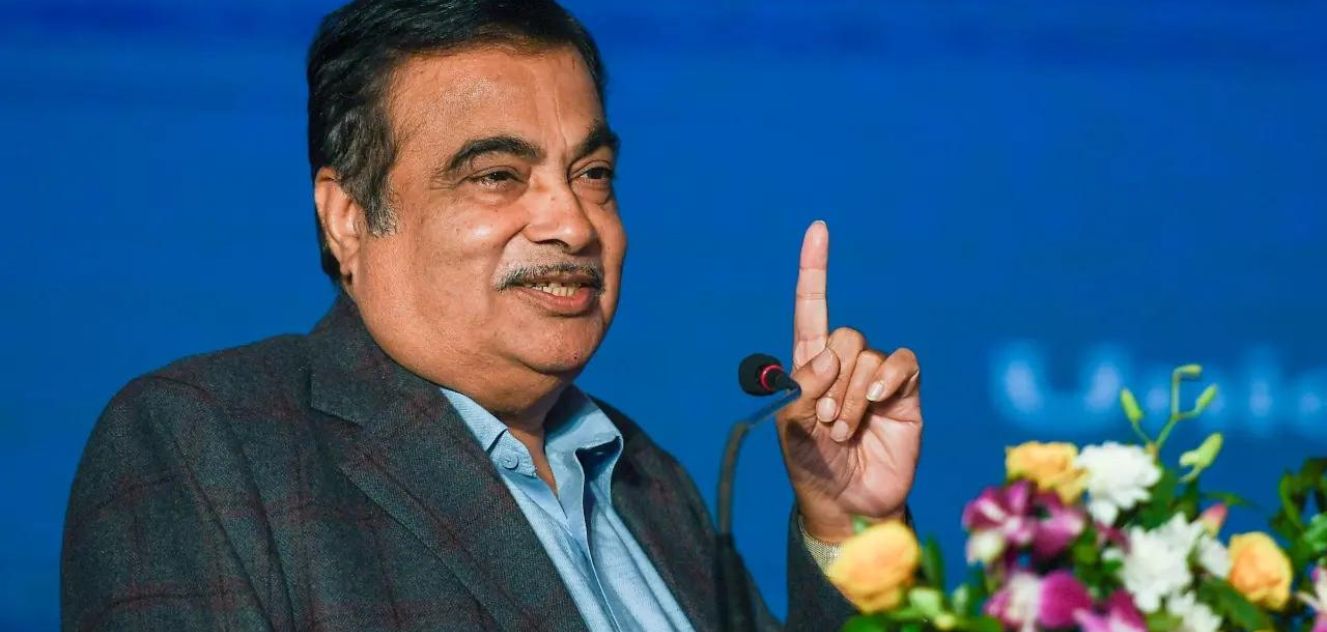 Nitin Gadkari Points Out that Speed Limits for Highways and Expressways Will Increase