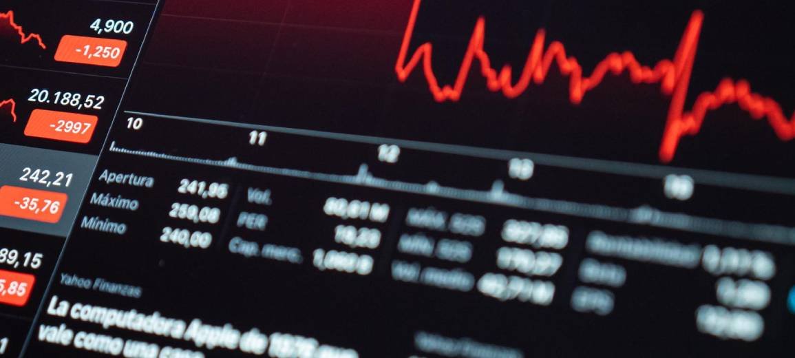 Sensex, Nifty poised for cautious opening with mixed global cues and heavyweight stock movements